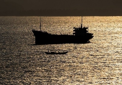 У берегов Ливии захватили судно с украинцами, - СМИ