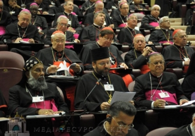 В Ватикане на Синоде епископов будут дискутировать об однополых браках и контрацепции