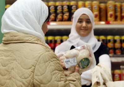 Британцы бойкотируют торговую сеть Marks & Spencer через особые привилегии продавцов-мусульман