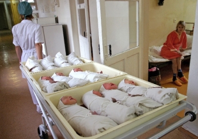 На Київщині горіло пологове відділення: 11 немовлят евакуювали, - ДСНС