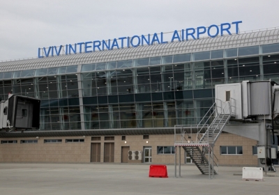 Львовский аэропорт умалчивает, почему не хочет экономить бюджетных средств