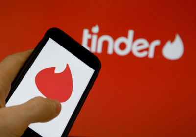 Сервіс знайомств Tinder йде з російського ринку – Reuters