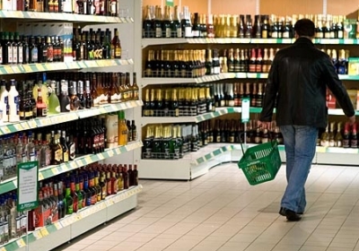 Контролювати торгівлю алкоголем будуть Держцінінспекції та Міндоходів