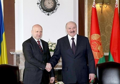 Олександр Турчинов, Олександр Лукашенко. Фото: БелТА