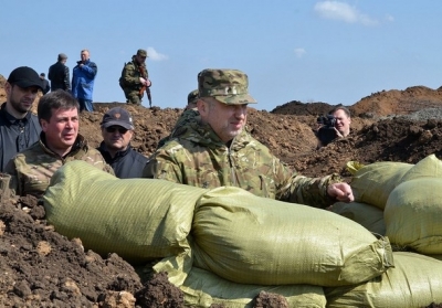 Росія випробовує на Донбасі нову зброю, - Турчинов