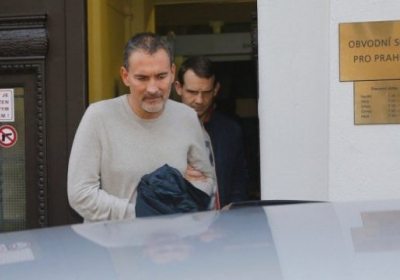 Суд випустив затриманого екс-поліцейського з Чехії
