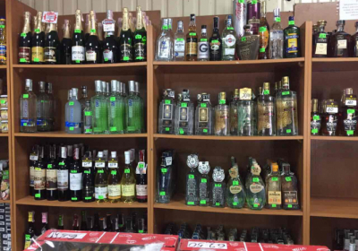 На Донеччині поліція вилучила контрафактний алкоголь на суму понад 1 млн грн, - ФОТО