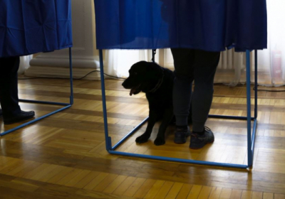 Явка на выборах по состоянию на 12:00 составила 16,3%. Активнее всего голосуют на Луганщине, - ЦИК