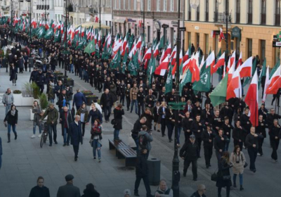 У Варшаві відбулися сутички під час маршу ультраправих, – ВІДЕО ФОТО