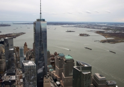 У Нью-Йорку відкрили першу з чотирьох веж на місці Всесвітнього торгового центру