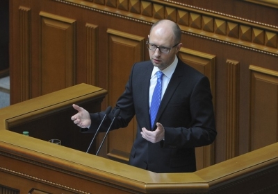 Через політичні пристрасті в парламенті Україна ризикує не отримати $1,5 млрд, - Яценюк