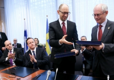 Арсеній Яценюк, Херман Ван Ромпей. Фото: AFP