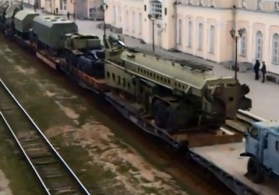 Росія переправляє у Крим зенітно-ракетні комплекси