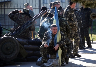 РНБО наказала уряду евакуювати українських військових з Криму
