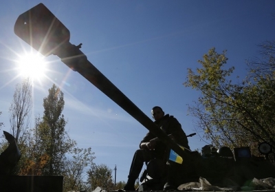 На околиці Кримського українські військові підірвались на розтяжці терористів