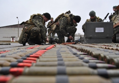 Бойовики планували підірвати найбільший склад української зброї на Донеччині, - СБУ