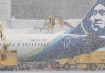 Напередодні Різдва через зимовий шторм у США продовжують скасовувати тисячі рейсів