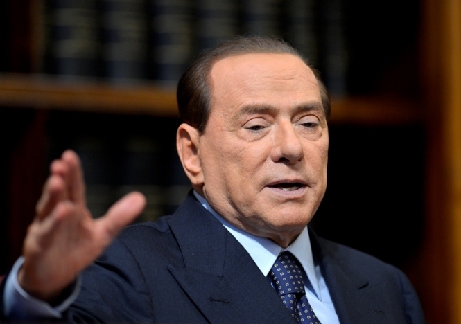 Берлусконі в суді заявив, що у нього не було інтиму з танцівницею Рубі
