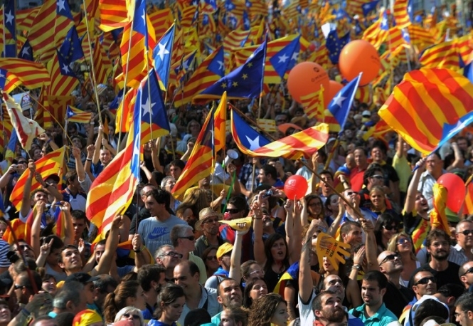 Іспанський євродепутат закликав ввести війська у Каталонію