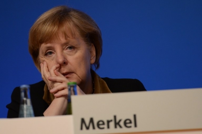 Меркель не готова підписати угоду про асоціацію з 