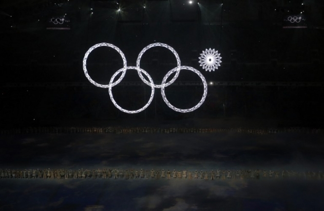 Audi превратил технический сбой с открытия Олимпиады на рекламу: четыре кольца - это все, что вам нужно 
