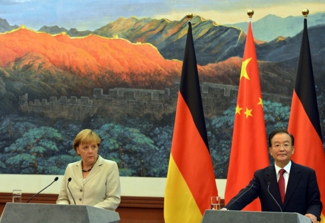 Меркель поглиблює економічні зв'язки з Китаєм