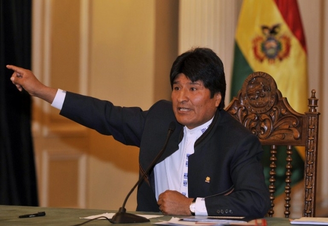 Болівія відкликає послів із трьох країн Європи