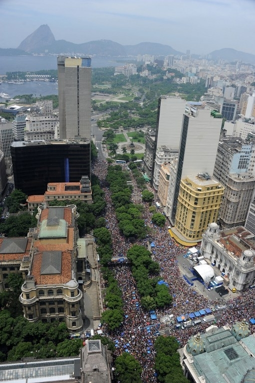 Карнавал у Ріо: яскрава битва у ритмі самби