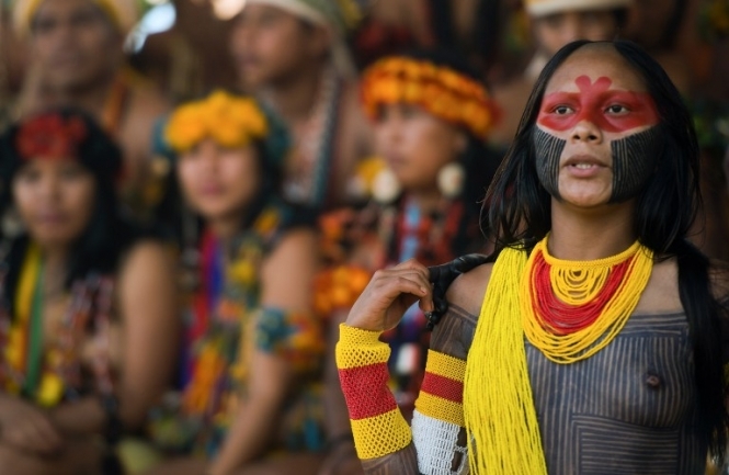 Красочные игры коренных американцев: олимпиада по-индейски
