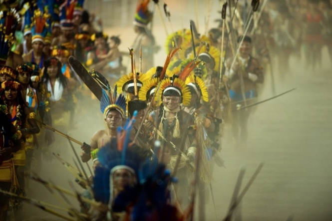 Барвисті ігри корінних американців: олімпіада по-індіанськи