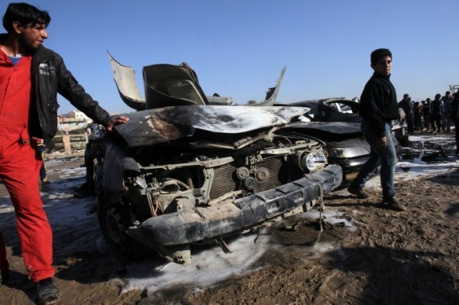 У столиці Іраку терористи підірвали п'ять автомобілів
