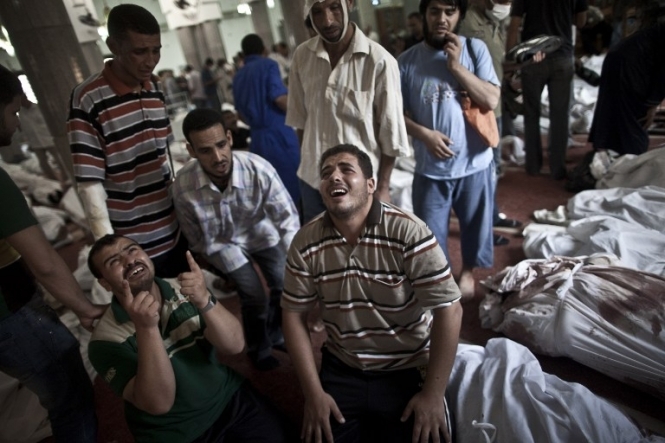 Кількість загиблих у Єгипті зросла до 525 осіб