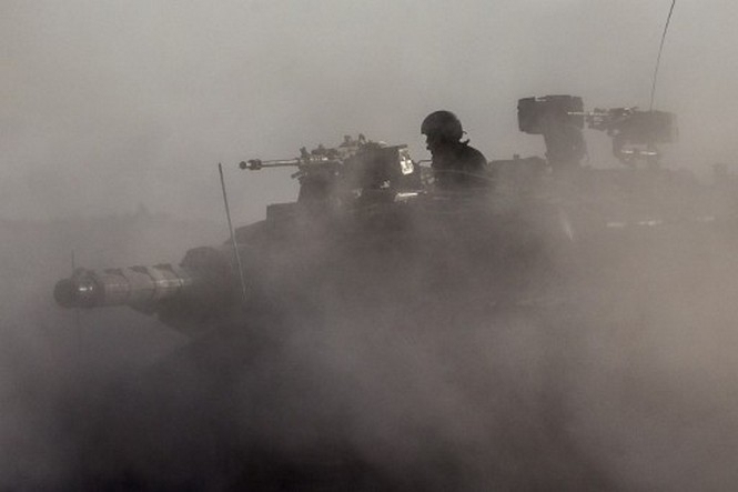 СНБО говорит, что Россия переправила террористам четыре танка и три 