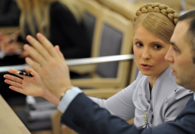 На прохання Тимошенко суд переніс її допит про вбивство Щербаня на 6 днів