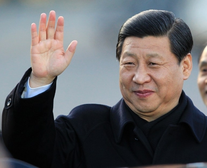В Китае переизбрали главу страны Си Цзиньпина на второй срок