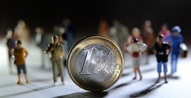 Годовая инфляция в Украине приблизилась к 16%, - Госстат