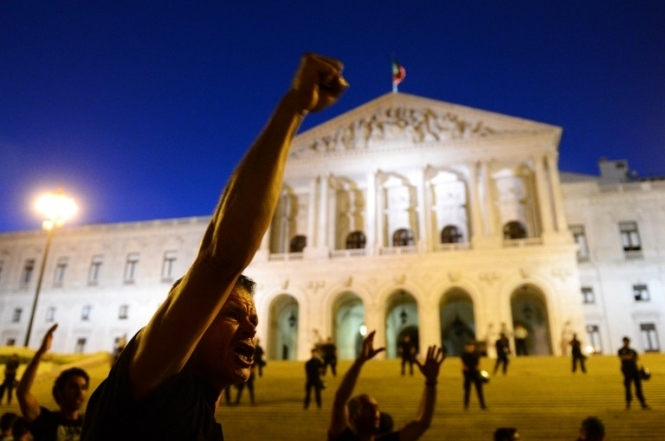 Португальці протестують проти збільшення страхових внесків