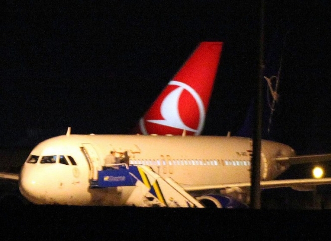 Туреччина закрила своє небо для сирійських літаків