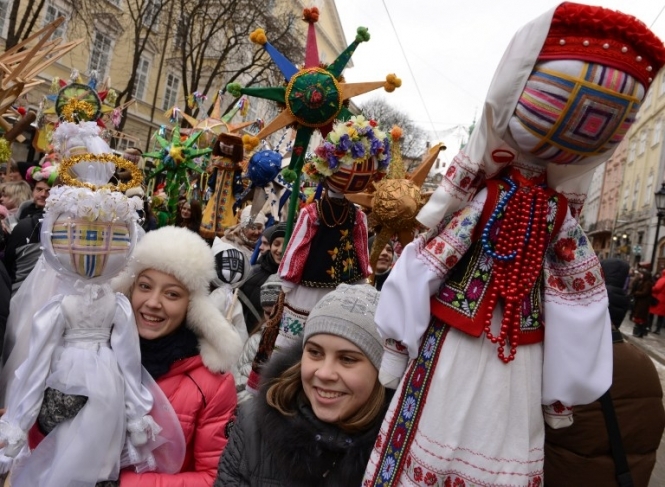Львівщина відправляє на Євромайдан різдвяні вертепи