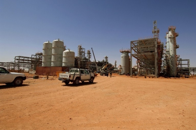 Армія Алжиру оточила British Petroleum, де терористи утримують заручників