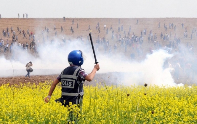 Курдська весна: протести у полях і сльозогінний газ