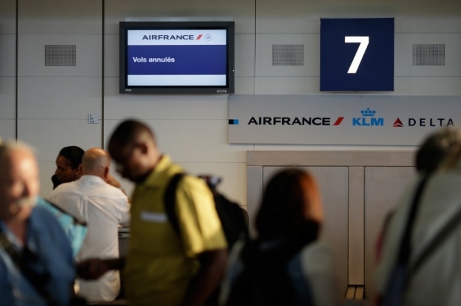 Пилоты Air France объявили забастовку на неделю