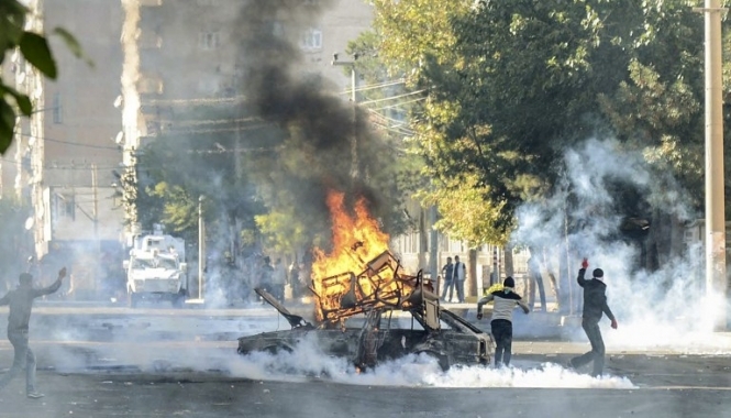 От взрыва в Турции погибло четверо полицейских