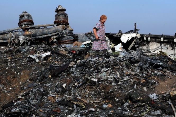 Минобороны РФ подделало спутниковые снимки по Боингу-777, - расследование