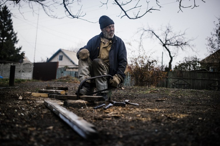 Террористы обстреливают жилые дома Донецка, есть погибшие, - МВД