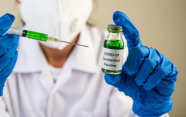 Ляшко рассказал, когда в Украине может появиться вакцина от COVID-19