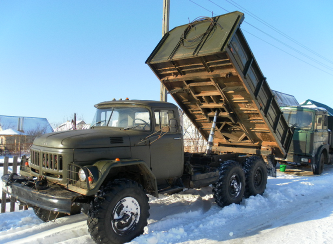 У Донецьку військовий автомобіль збив на смерть жінку, - штаб


