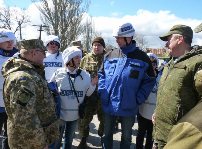 Украина выведет своих наблюдателей из СЦКК для их безопасности