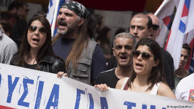 Греки протестують проти роботи магазинів у неділю, – ФОТО