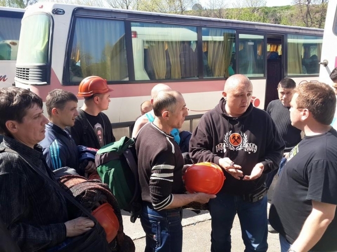 Терористи ЛНР мають намір звільнити понад 7 тисяч шахтарів, - Лисенко